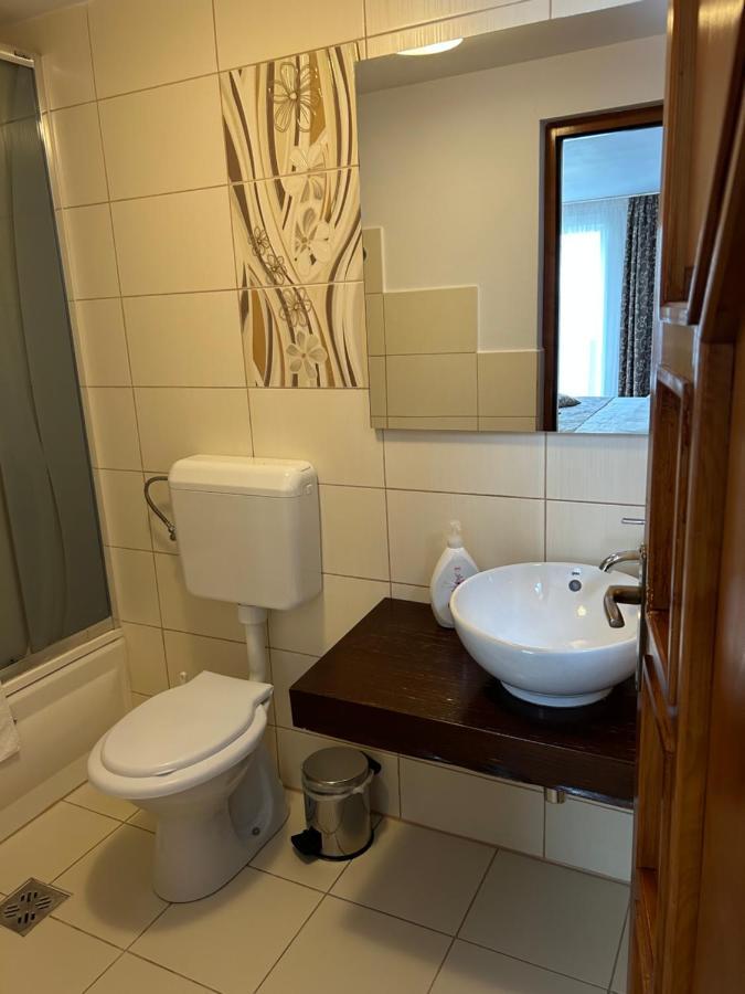 Hotel Casa Mia Moeciu De Sus Esterno foto