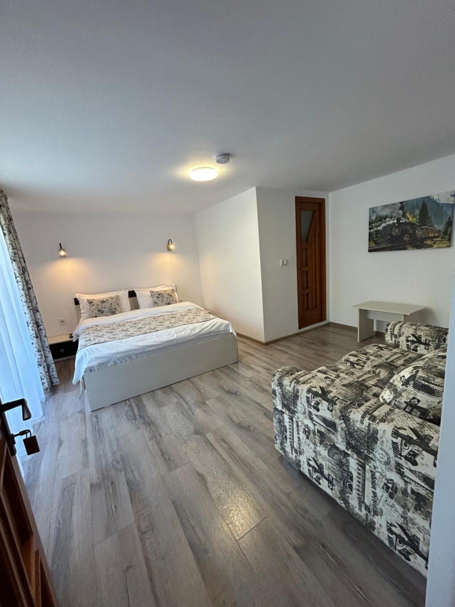 Hotel Casa Mia Moeciu De Sus Esterno foto