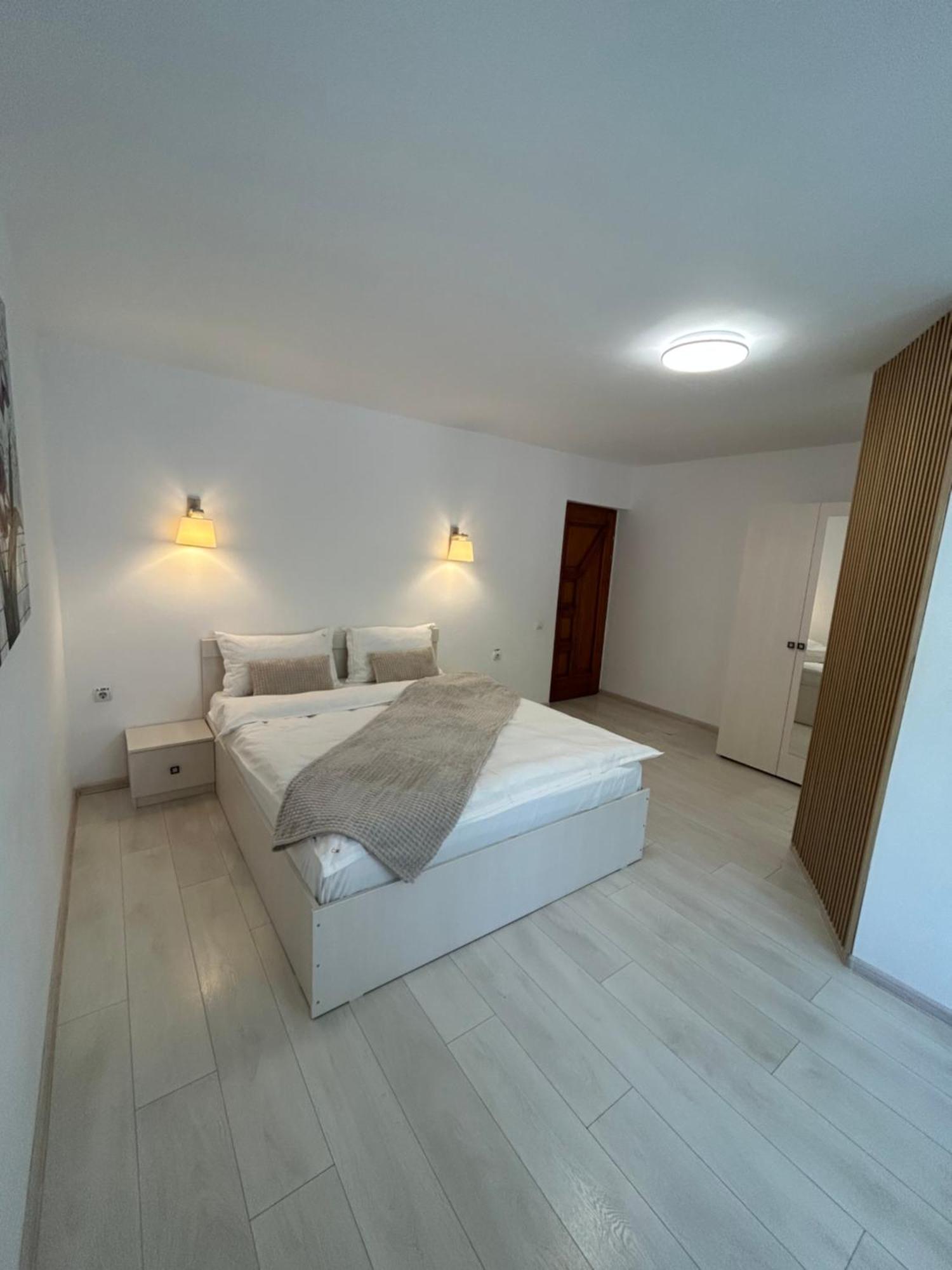 Hotel Casa Mia Moeciu De Sus Esterno foto