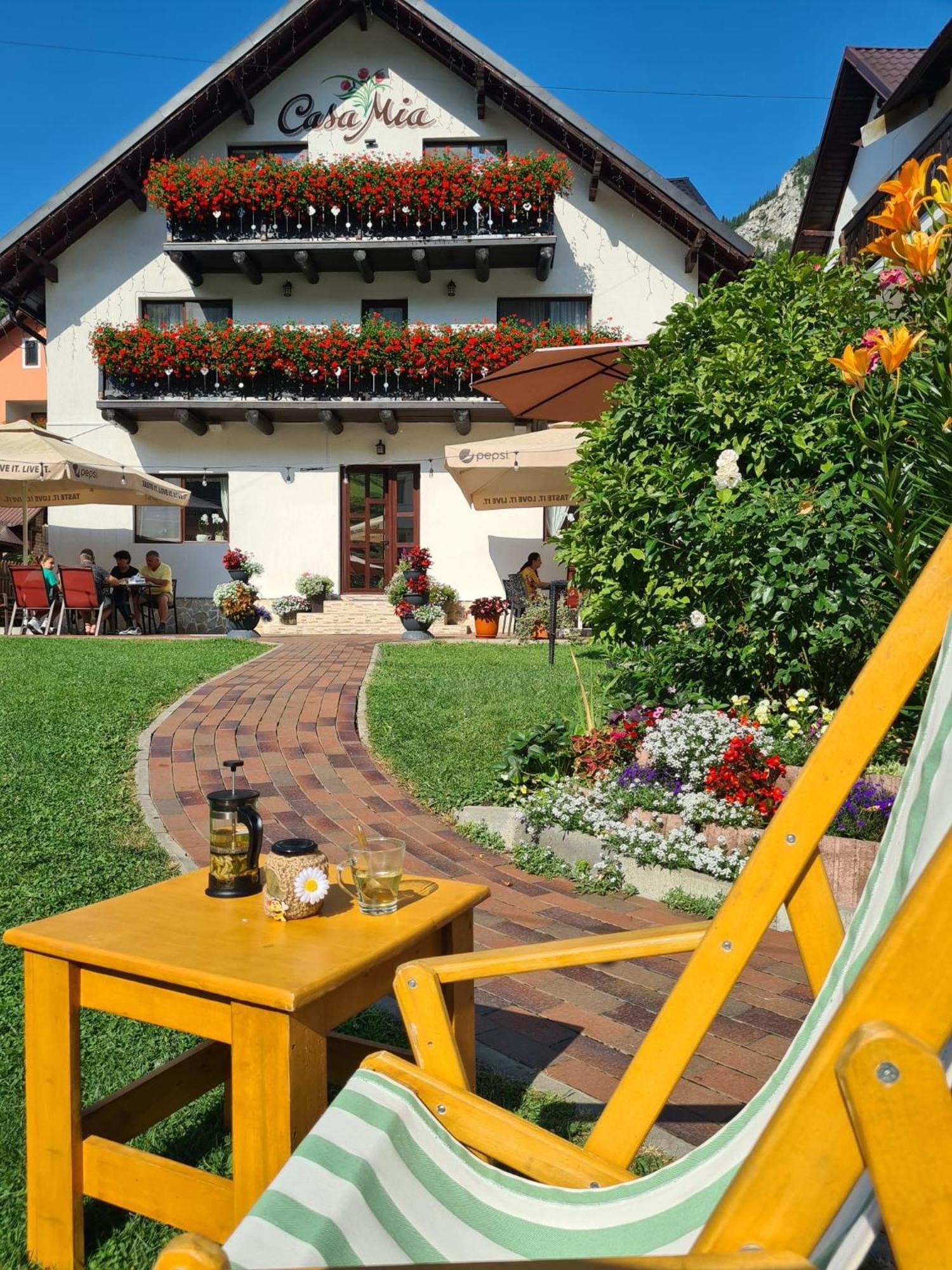Hotel Casa Mia Moeciu De Sus Esterno foto
